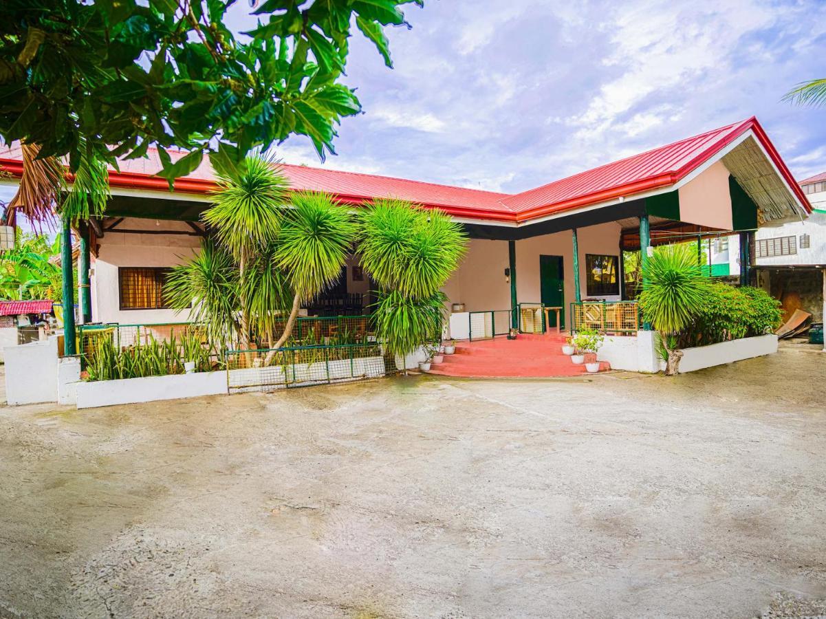 Oyo 875 Madhavi Beach Resort Balibago Dış mekan fotoğraf