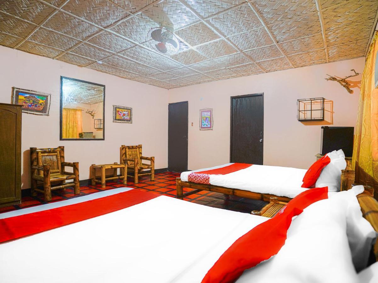 Oyo 875 Madhavi Beach Resort Balibago Dış mekan fotoğraf